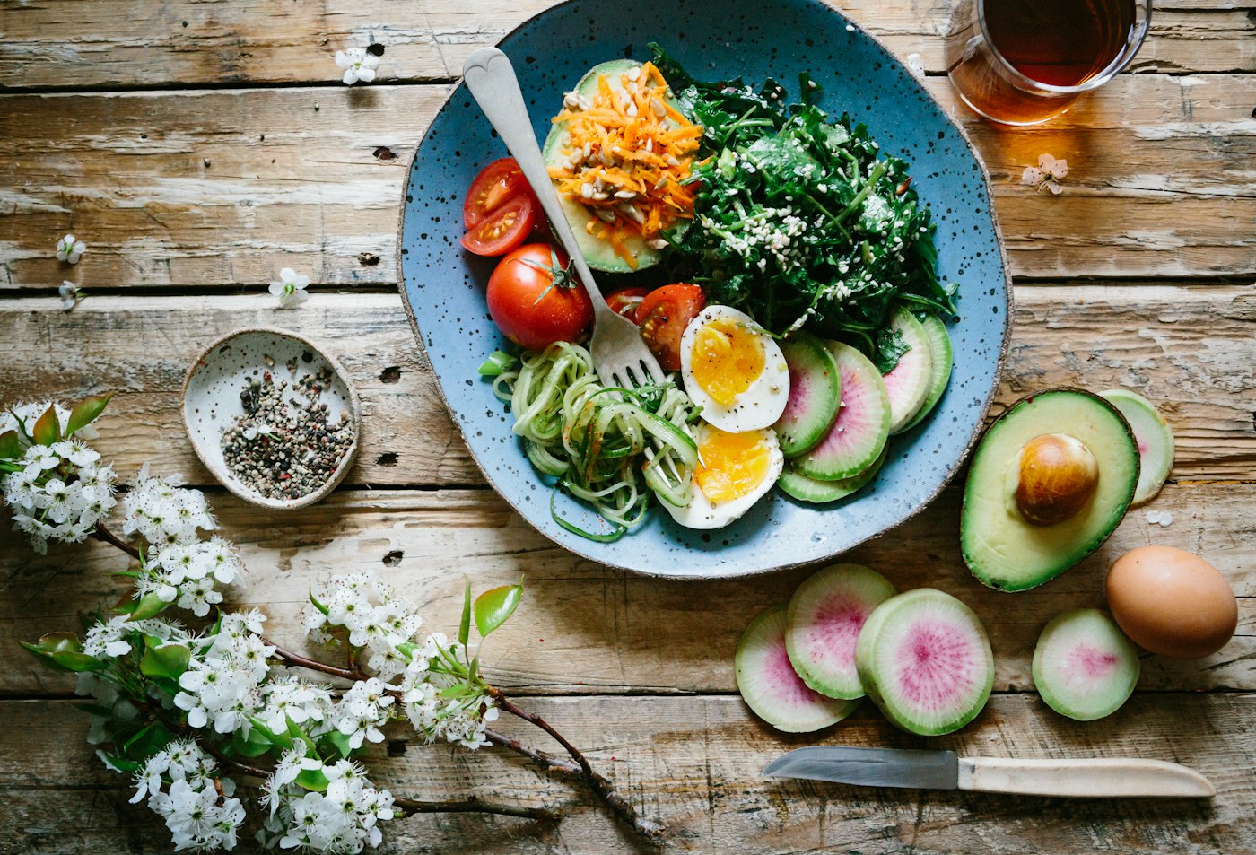 Kleurrijke en gezonde gerechten met verse ingrediënten